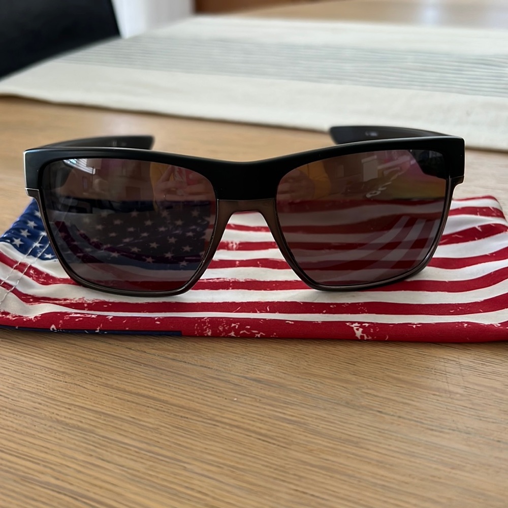 Oakley Men’s Twoface XL Prizm polarized sunglasses